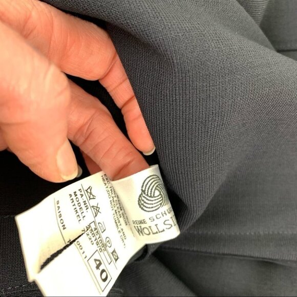 Jobis  Navy Blue Lightweight Blazer size 40 - Picture 10 of 11